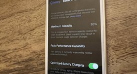 Good
													Apple iPhone SE 1st Gen 2016 - T-Mobile, Gold, 64 GB, A1662, Prepaid, photo 3 of 5