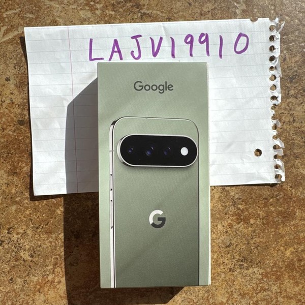Google Pixel 11 Pro - Unlocked, 512 GB, Olive, 16 GB, G7SWN
