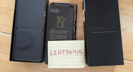 Mint
													Motorola Razr Ultra (2025) - Unlocked, PANTONE Mountain Trail, 512 GB, 16 GB, photo 4 of 17