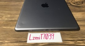 Good
													Apple iPad 5th Gen - Wi-Fi, Gray, 128 GB, A1822, photo 4 of 7