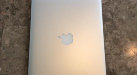 Good
													MacBook Air 2015 - 13" - Silver, 128 GB, 4 GB, photo 1 of 14