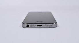 Good
													Apple iPhone SE 1st Gen 2016 - Unlocked, Grey, 16 GB, A1662, photo 4 of 8