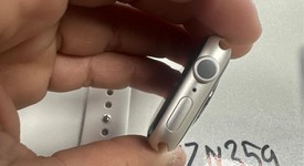 Mint
													Apple Watch Series 9 41mm - Starlight, A2978 - GPS, Aluminum, photo 2 of 5