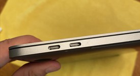 Good
													MacBook Pro 2017 (With Touch Bar) - 13" - I5, Silver, 256 GB, 16 GB, photo 3 of 8