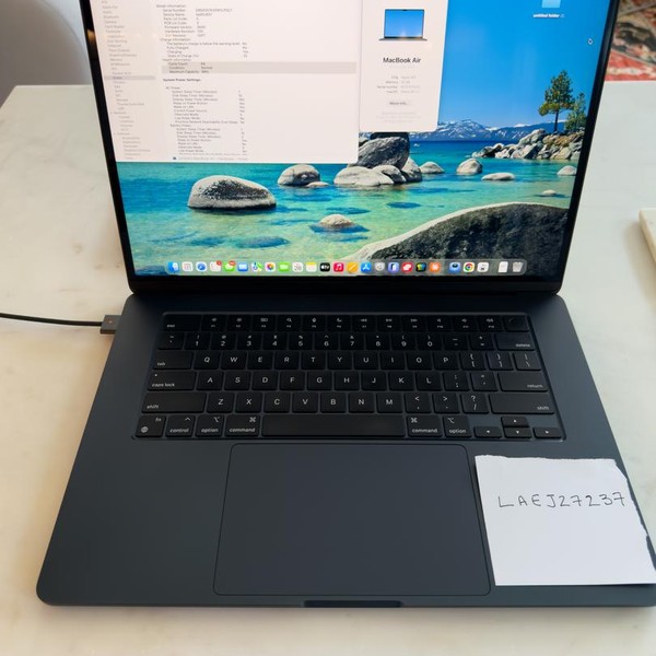 MacBook Air 2024 (M3) - 15 inch - 256 GB, Midnight, 16 GB, Apple M3, 10-core GPU