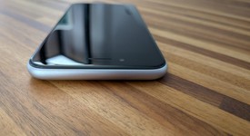 Mint
													Apple iPhone SE 3rd Gen 2022 - Unlocked, Starlight, 64 GB, A2595, photo 4 of 9