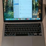 Good MacBook Air 2022 (M2) - 13 inch - 256 GB, Gray, 8 GB, Apple M2