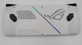 Good
													Asus ROG Ally 7" - Z1, White, 512 GB, 16 GB, Ryzen Z1, photo 2 of 4