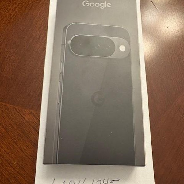 Google Pixel 10 - Unlocked, Obsidian, 128 GB, GLBW0