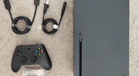 Mint
													Xbox Series X (2020) - Black, 1 TB, standard, photo 1 of 6
