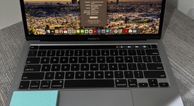 Mint
													MacBook Pro 2020 - 13" - I5, Gray, 256 GB, 8 GB, photo 2 of 8