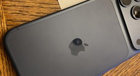 Good
													Apple iPhone 17 Pro Max - Unlocked, Deep Blue, 256 GB, A3257, photo 5 of 10