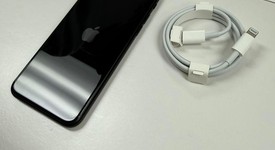 Mint
													Apple iPhone SE 3rd Gen 2022 - Unlocked, Midnight, 64 GB, A2595, photo 4 of 7