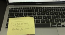 Good
													MacBook Air 2020 - 13" - I5, Gray, 512 GB, 16 GB, photo 4 of 8