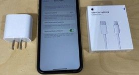 Good
													Apple iPhone Xr - Unlocked, Black, 64 GB, A1984, photo 1 of 6