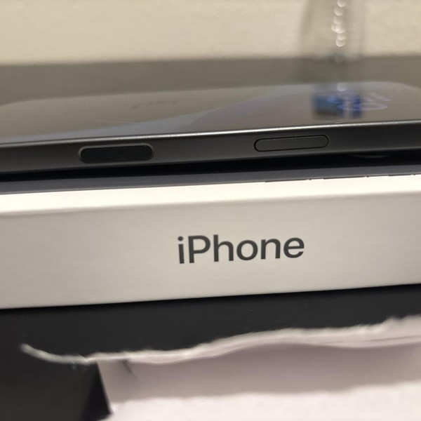 Apple iPhone 17 - Unlocked, 256 GB, Black, A3258