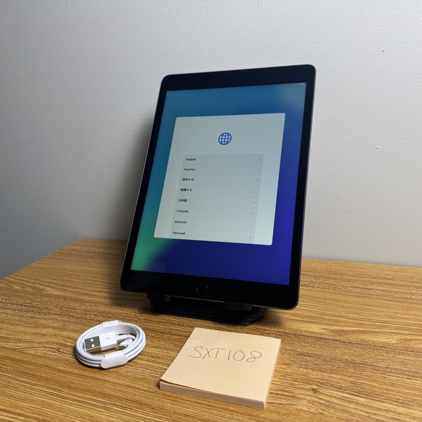 Apple iPad 7th Gen - Wi-Fi, 32 GB, Gray, A2197