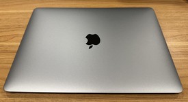 Good
													MacBook Air 2020 - 13" - Apple M1, Gray, 256 GB, 8 GB, photo 5 of 12