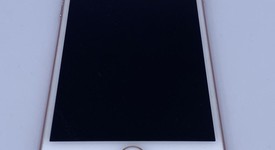 Good
													Apple iPhone 7 Plus - Unlocked, Rose Gold, 256 GB, A1784, GSM, photo 2 of 7