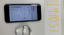 Mint
													Apple iPhone SE 3rd Gen 2022 - Unlocked, Midnight, 64 GB, A2595, photo 5 of 7