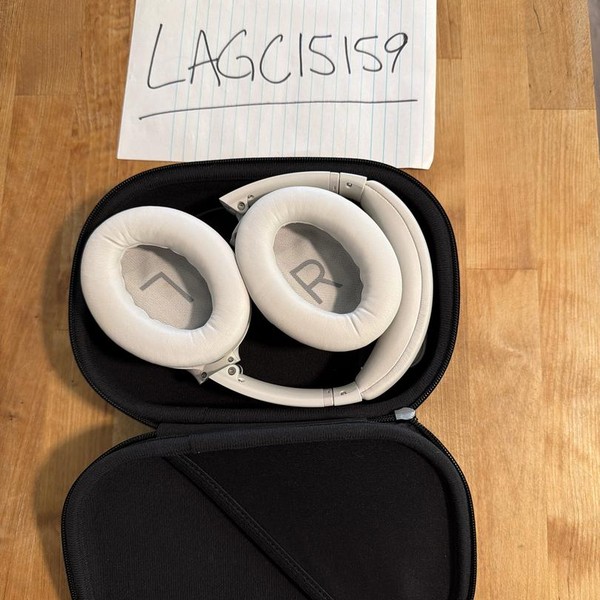 Bose QuietComfort 45 - White