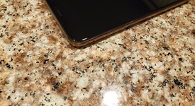 Mint
													Apple iPhone Xs Max - Verizon, Gold, 64 GB, A1921, photo 4 of 9