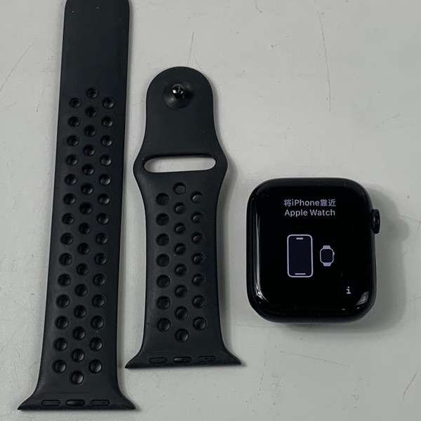 Apple Watch Series 7 45mm - Midnight, A2474 - GPS, Nike