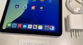 Mint
													Apple iPad Air 11" (M3) 2025 - Wi-Fi, Purple, 128 GB, A3266, photo 1 of 6