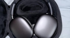 Used
													Apple AirPods Max - Gray, photo 4 of 6