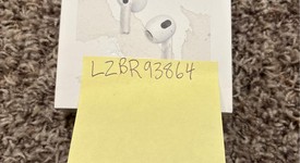 New
													Apple AirPods 3rd Gen - MagSafe Case, photo 1 of 3