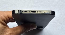 Mint
													Apple iPhone 14 Pro Max - Unlocked Non-US, Black, 256 GB, A2893, photo 3 of 7