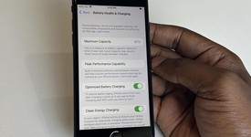 Good
													Apple iPhone SE 2nd Gen 2020 - Unlocked, Black, 64 GB, A2275, photo 5 of 13