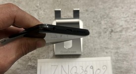 Good
													Moto G Power (2020) - Unlocked, Black, 64 GB, 4 GB, XT2041-4, photo 4 of 8