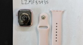 Good
													Apple Watch Series 9 41mm - Verizon, Pink, A2982 - Cellular, Aluminum, photo 5 of 5