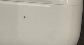 Used
													Apple AirPods Pro 1st Gen - Wireless Case, photo 3 of 4
