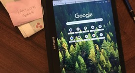 Mint
													Samsung Chromebook Pro - Black, 32 GB, 4 GB, photo 1 of 8