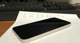 Good
													Apple iPhone 12 - Unlocked Non-US, White, 256 GB, A2404, photo 4 of 9