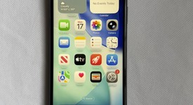 Good
													Apple iPhone 11 Pro Max - Unlocked, Green, 64 GB, A2161, photo 4 of 21