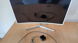 Good
													Samsung Monitor, photo 2 of 8