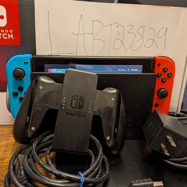 Nintendo Switch - 32 GB, Red & Blue