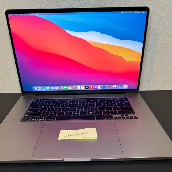 MacBook Pro 2019 - 16 inch - 512 GB, Gray, 16 GB, Intel Core i7