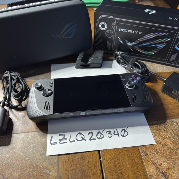 Asus ROG Ally X - 1 TB, Black, 24 GB, AMD Ryzen Z1 Extreme