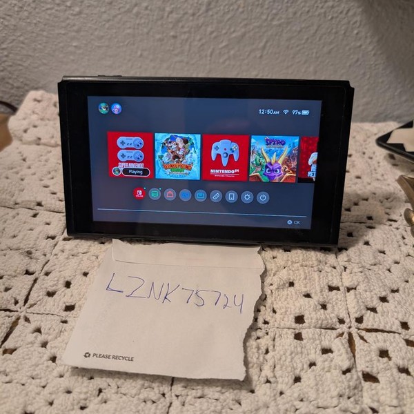 Nintendo Switch - 32 GB, Red & Blue