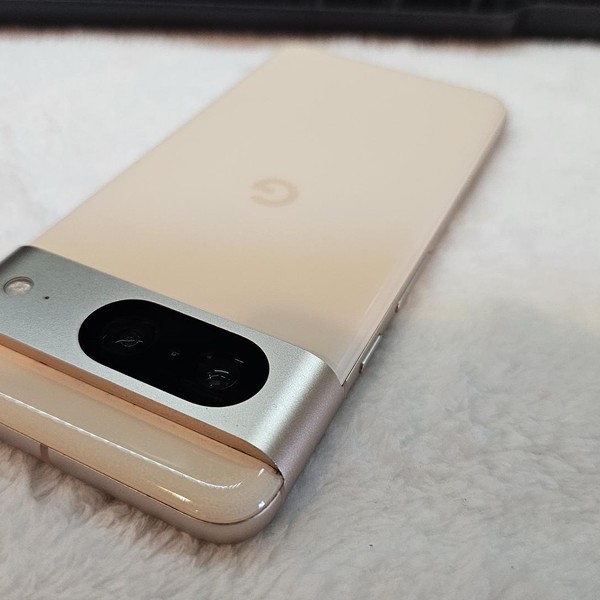 Google Pixel 8 - Unlocked, 128 GB, Rose, 8 GB, G9BQD, Sub-6 5G