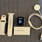 Good Apple Watch Series 10 42mm - Rose Gold, A2997 - GPS, Aluminum