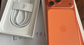 Mint
													Apple iPhone 17 Pro Max - Unlocked, Cosmic Orange, 512 GB, A3257, photo 5 of 6