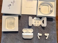 Apple AirPods Pro 2