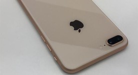Good
													Apple iPhone 8 Plus - Unlocked, Gold, 64 GB, A1864, photo 4 of 7