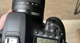Mint
													Canon EOS 90D, photo 2 of 11