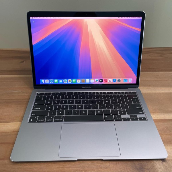 MacBook Air 2020 - 13 inch - 256 GB, Gray, 8 GB, Apple M1